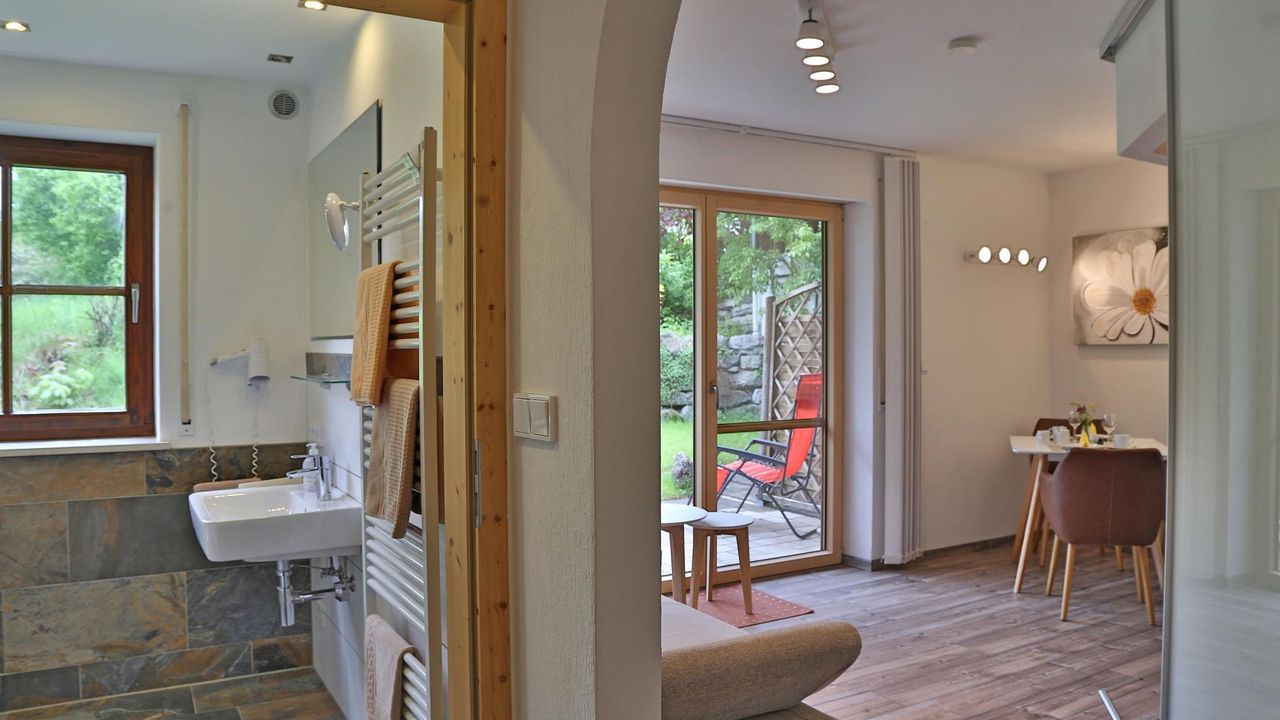 Bad und Wohnbereich Bad und Wohnbereich